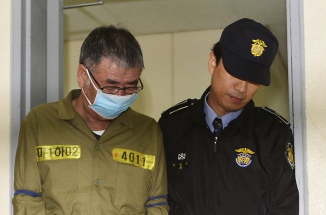 Νότια Κορέα: Τη θανατική ποινή για τον πλοίαρχο του Sewol ζήτησαν οι εισαγγελείς